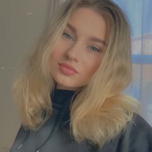 Meet your Posher, Jade